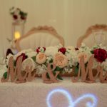 mr and mrs on sweetheart table